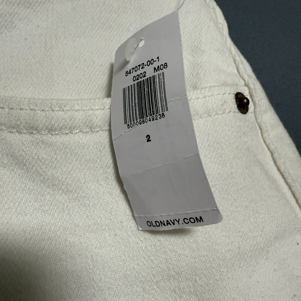 Old Navy Curvy OG Straight Jeans Womens Sz 2 White High Rise Raw Hem Y2K Coastal - Picture 9 of 11